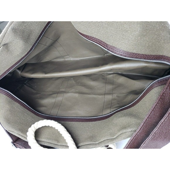 Tommy Bahama - Weekend Duffel Bag With Shoulder Strap Rope Handle - Picture 9 of 10